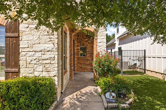 332 Ancient Oak WAY, San Marcos, TX 78666