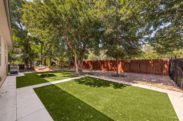 332 Ancient Oak WAY, San Marcos, TX 78666