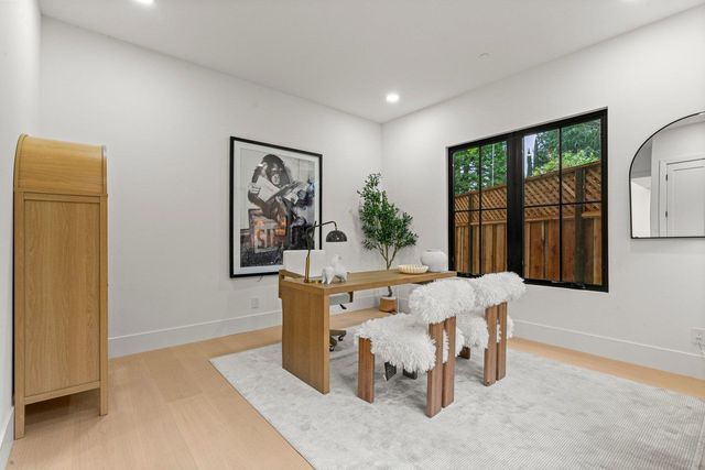 15 San Juan Avenue, Menlo Park, CA 94025