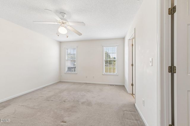 1013 Deer Oaks Court, Raleigh, NC 27603