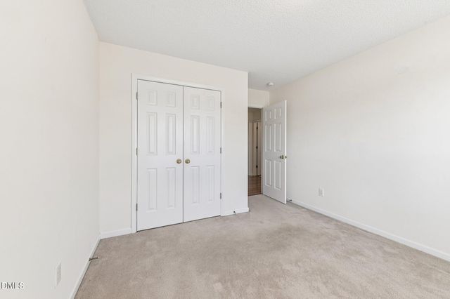 1013 Deer Oaks Court, Raleigh, NC 27603