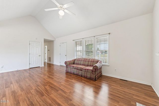 1013 Deer Oaks Court, Raleigh, NC 27603