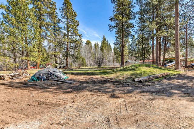 24617 Rocky Point Road, Klamath Falls, OR 97601