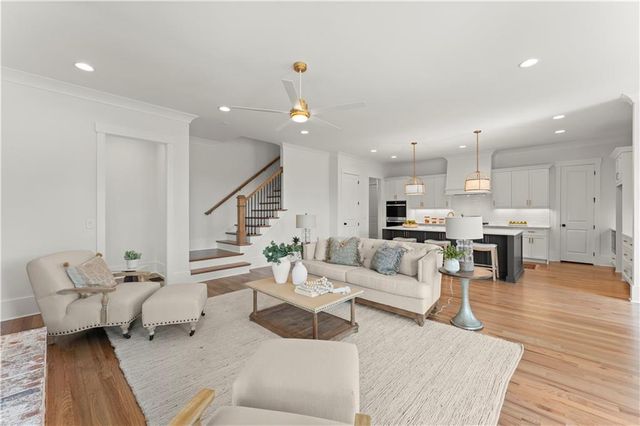 002 Knob Creek NW Court, Acworth, GA 30101