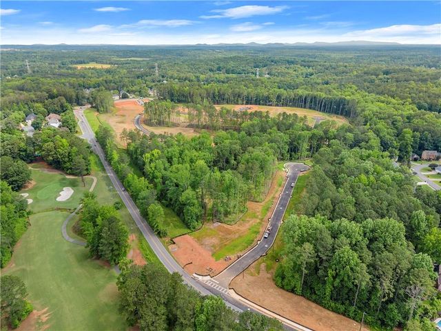 002 Knob Creek NW Court, Acworth, GA 30101