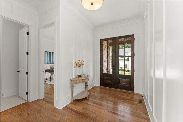 002 Knob Creek NW Court, Acworth, GA 30101