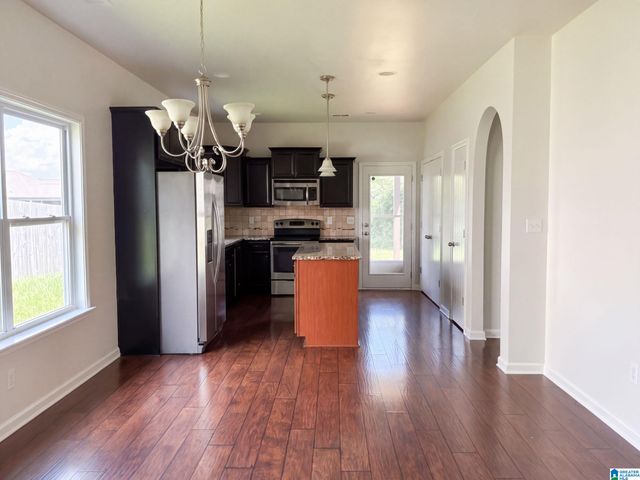 7734 TIMBER LEAF LANE, Bessemer, AL 35022