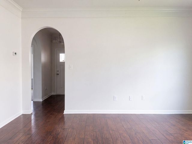 7734 TIMBER LEAF LANE, Bessemer, AL 35022