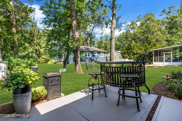12 Roosevelt City Road, Whiting, NJ 08759