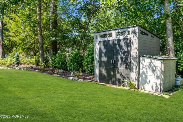 12 Roosevelt City Road, Whiting, NJ 08759