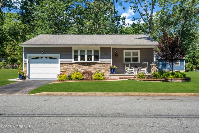 12 Roosevelt City Road, Whiting, NJ 08759