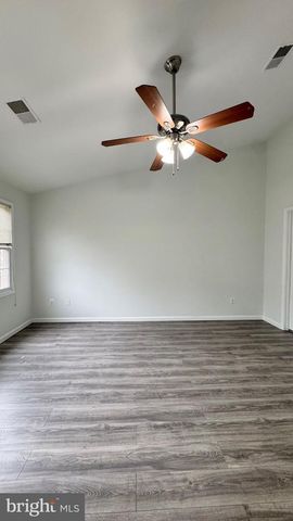 6622 FROST LAKE LN, Alexandria, VA 22315