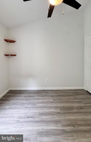 6622 FROST LAKE LN, Alexandria, VA 22315