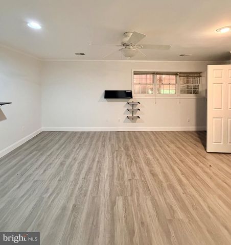 6622 FROST LAKE LN, Alexandria, VA 22315