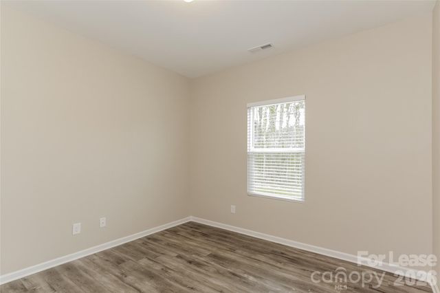 4406 Mountain Island Drive, Charlotte, NC 28214