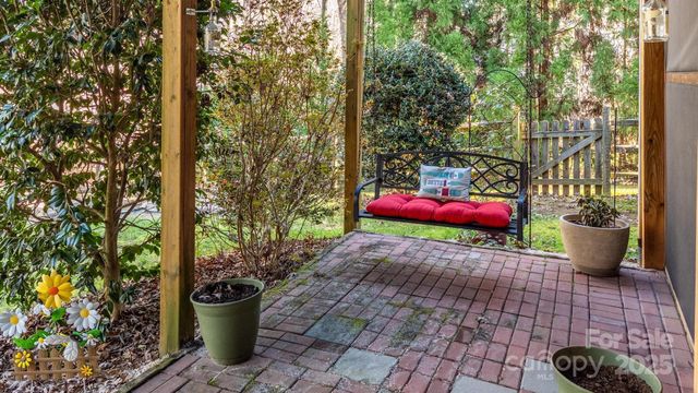 126 Grayrock Drive, Statesville, NC 28677