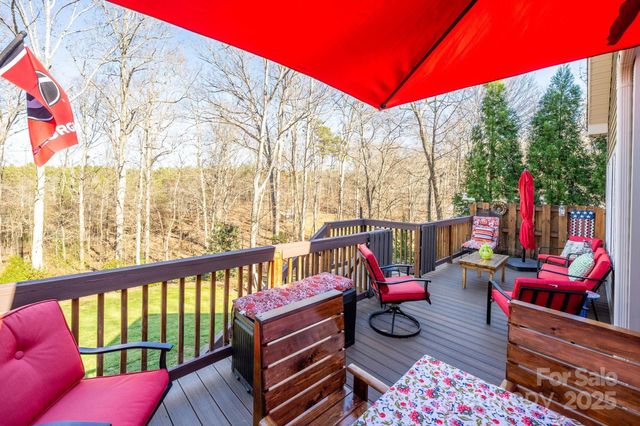 126 Grayrock Drive, Statesville, NC 28677