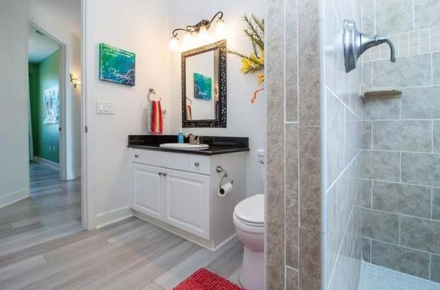 2319 AVENUE C 200, Bradenton Beach, FL 34217