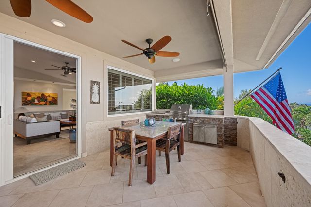 17 Kahana Ridge Pl, Lahaina, HI 96761