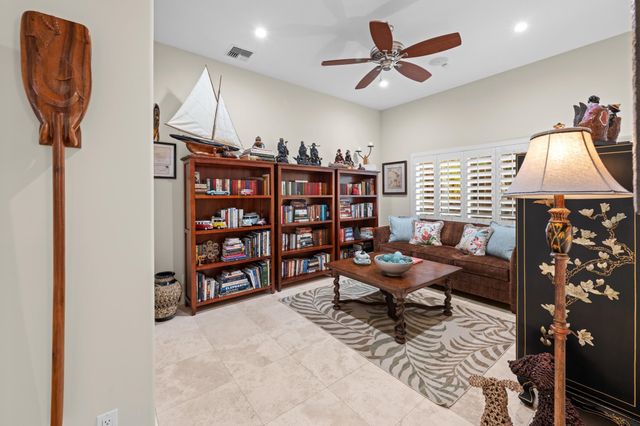 17 Kahana Ridge Pl, Lahaina, HI 96761