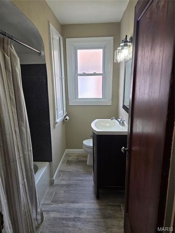 9337 Mackenzie Road, Affton, MO 63123