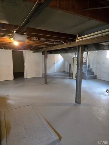 9337 Mackenzie Road, Affton, MO 63123