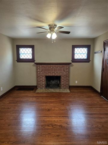 9337 Mackenzie Road, Affton, MO 63123