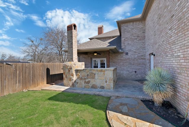 10709 County Road 507, Venus, TX 76084
