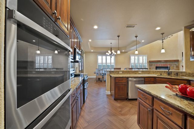 10709 County Road 507, Venus, TX 76084