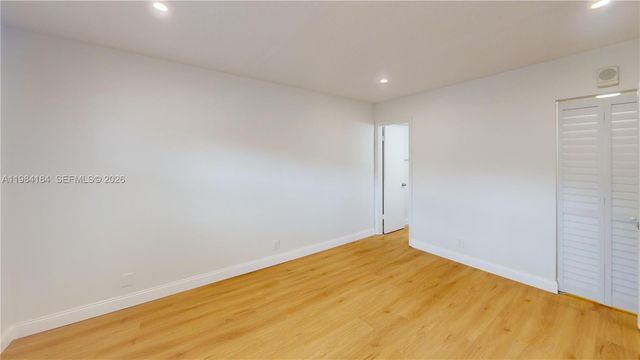 8846 W Mcnab Rd 106, Tamarac, FL 33321