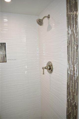 8846 W Mcnab Rd 106, Tamarac, FL 33321