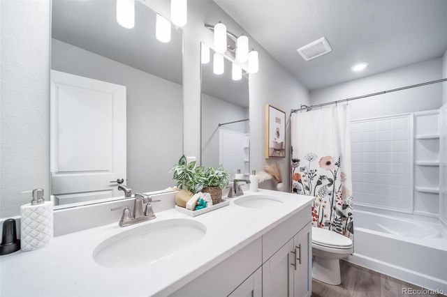 22360 E 46th Avenue, Aurora, CO 80019