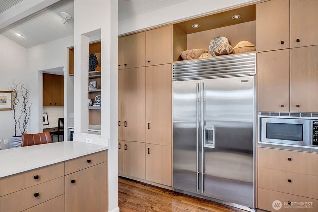 16 Meadow Lane, Mercer Island, WA 98040