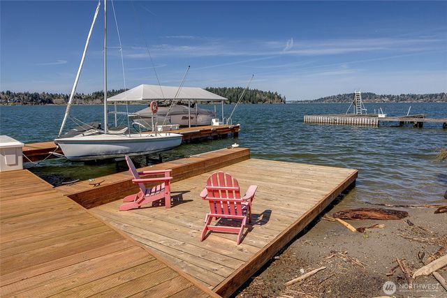 16 Meadow Lane, Mercer Island, WA 98040