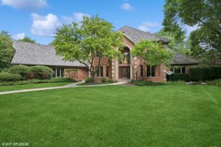 4498 Hamelton Court, Long Grove, IL 60047