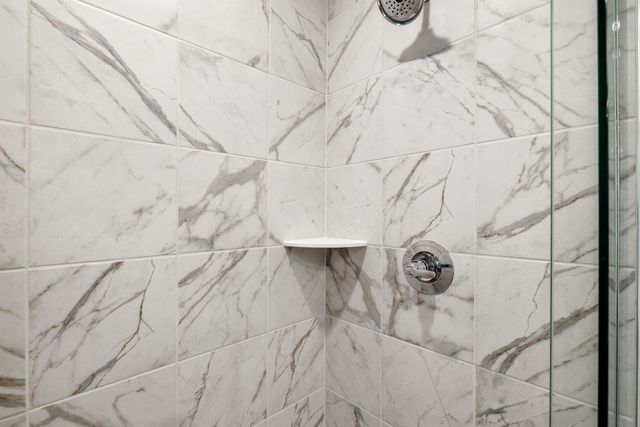 5200 Red Rock Lane, Schererville, IN 46375