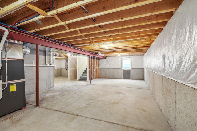 5200 Red Rock Lane, Schererville, IN 46375