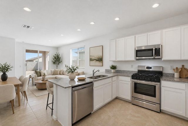 2440 W Bowker Street, Phoenix, AZ 85041