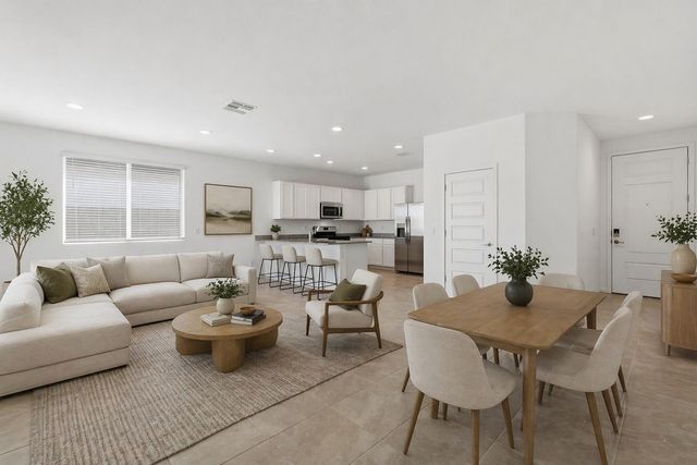 2440 W Bowker Street, Phoenix, AZ 85041