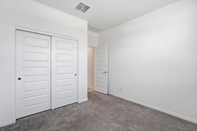 2440 W Bowker Street, Phoenix, AZ 85041