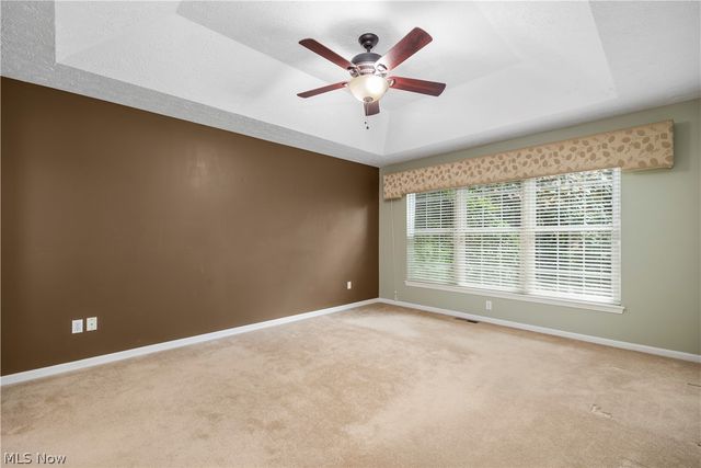 407 Clearbrook Drive, Avon Lake, OH 44012