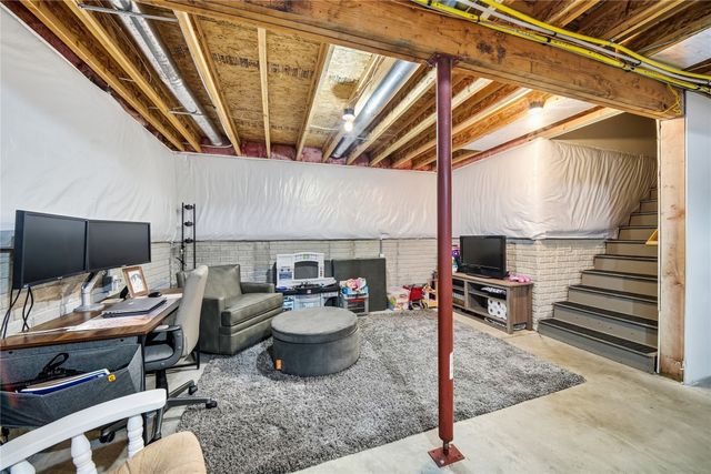 600 SE Ashton Court, Waukee, IA 50263