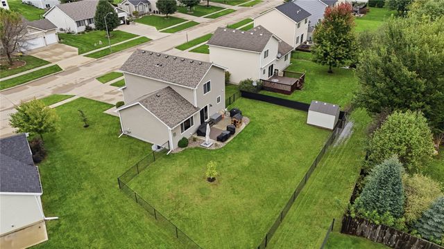 600 SE Ashton Court, Waukee, IA 50263
