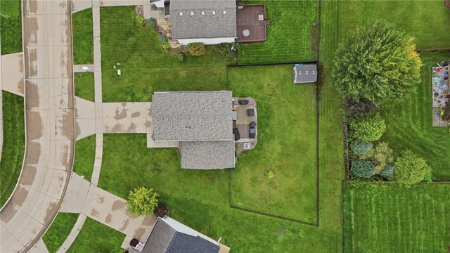 600 SE Ashton Court, Waukee, IA 50263