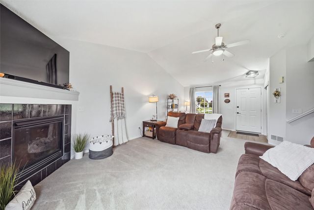 600 SE Ashton Court, Waukee, IA 50263
