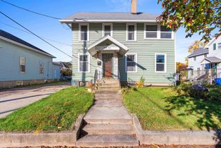 84 MILWAUKEE STREET, Menasha, WI 54952
