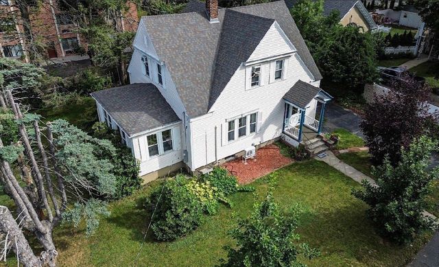 22 Bluff Ave, Fitchburg, MA 01420