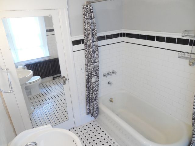 22 Bluff Ave, Fitchburg, MA 01420