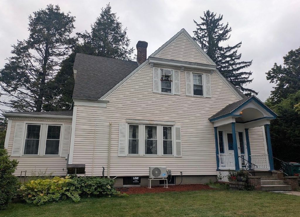 22 Bluff Ave, Fitchburg, MA 01420