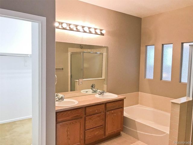 6753 S Winnipeg Circle 101, Aurora, CO 80016